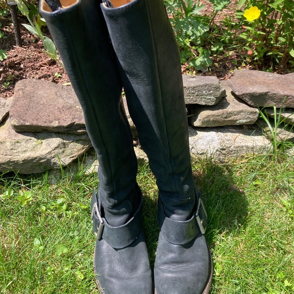 John Fluevog Black Boots Size 6 - Picture 1 of 4